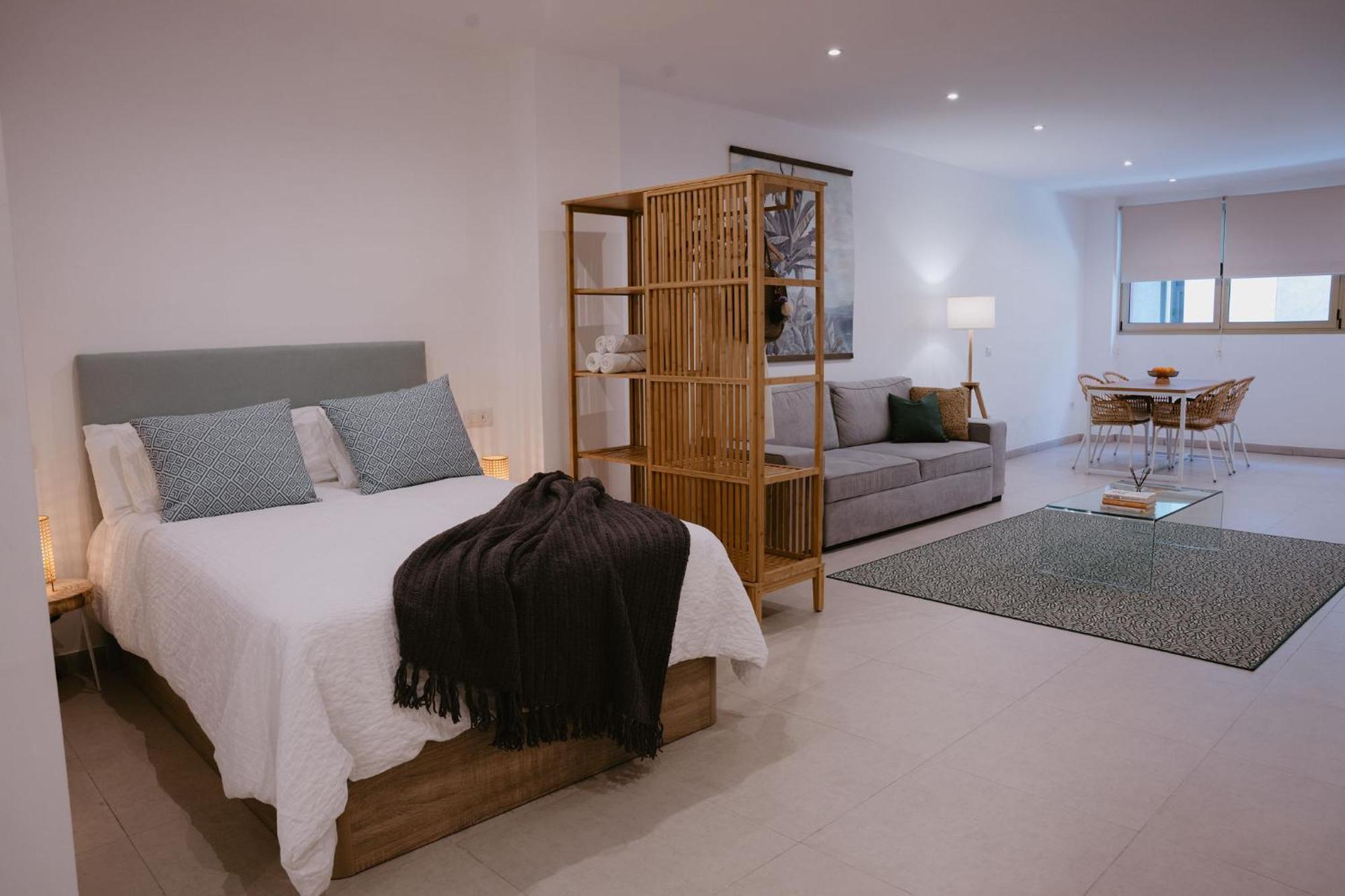 Las Canteras Beach Suites Лас-Пальмас-де-Гран-Канария Экстерьер фото